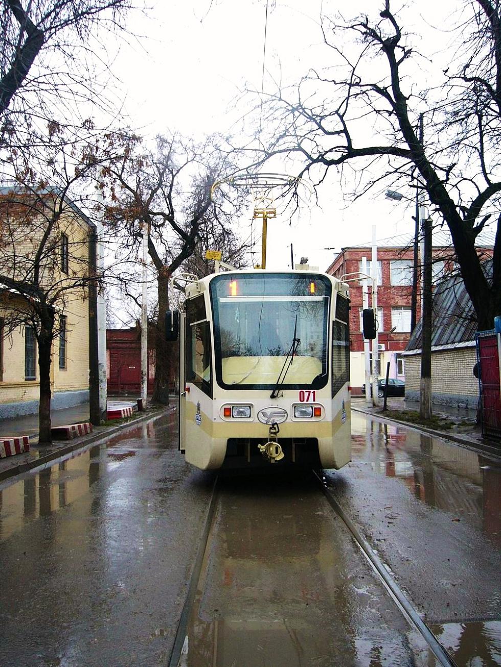 Ростов-на-Дону, 71-619КУ № 071