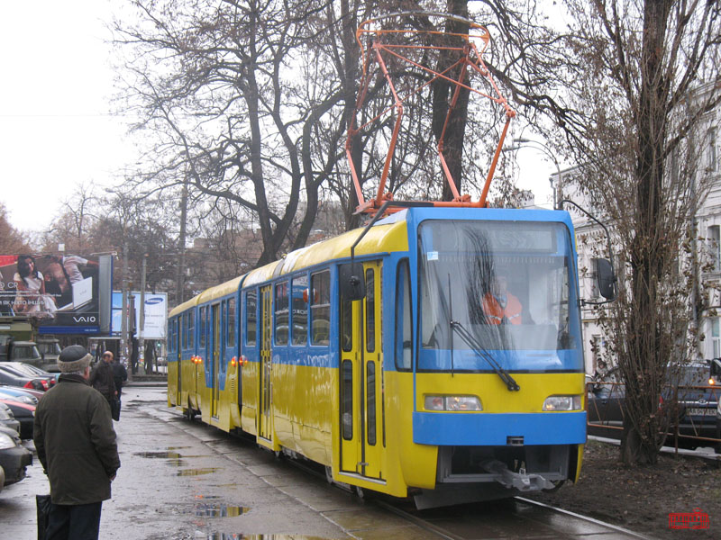 Kijevas, KT3UA nr. 401