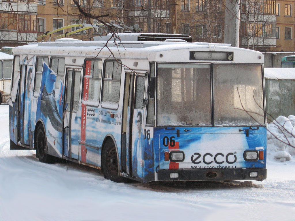 Архангельск, Škoda 14Tr08/6 № 06