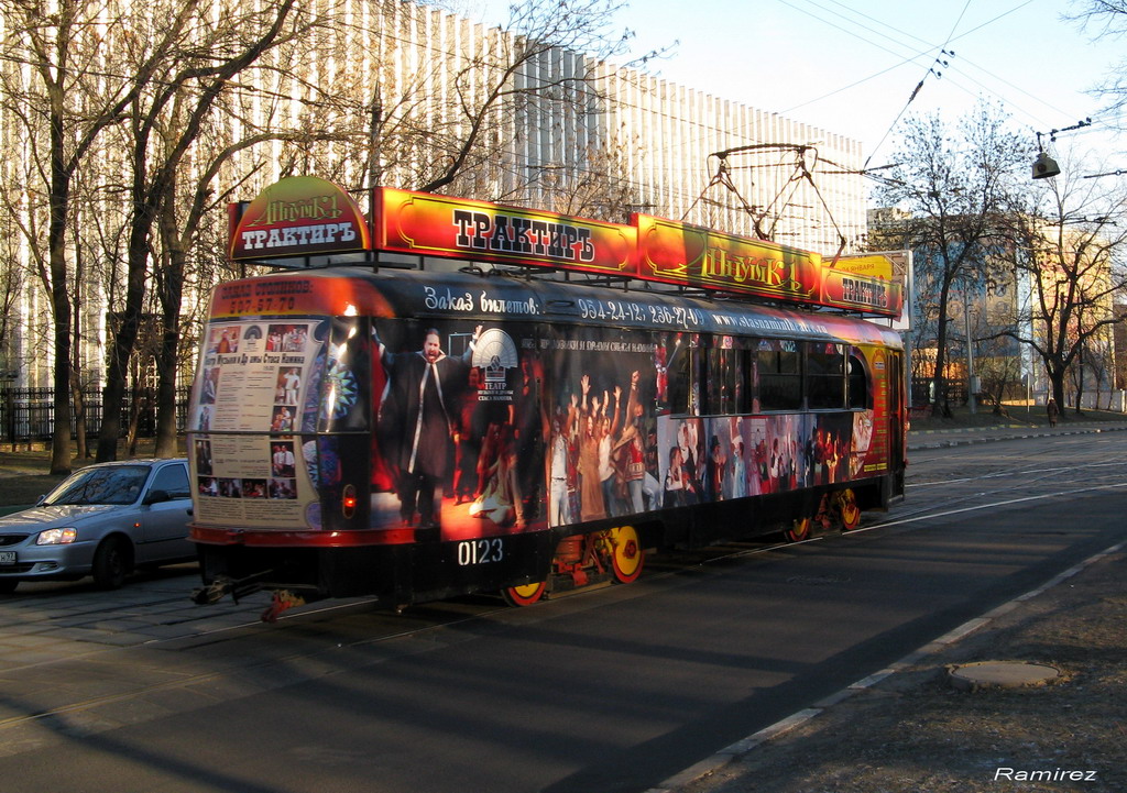 Москва, Tatra T3SU № 0123