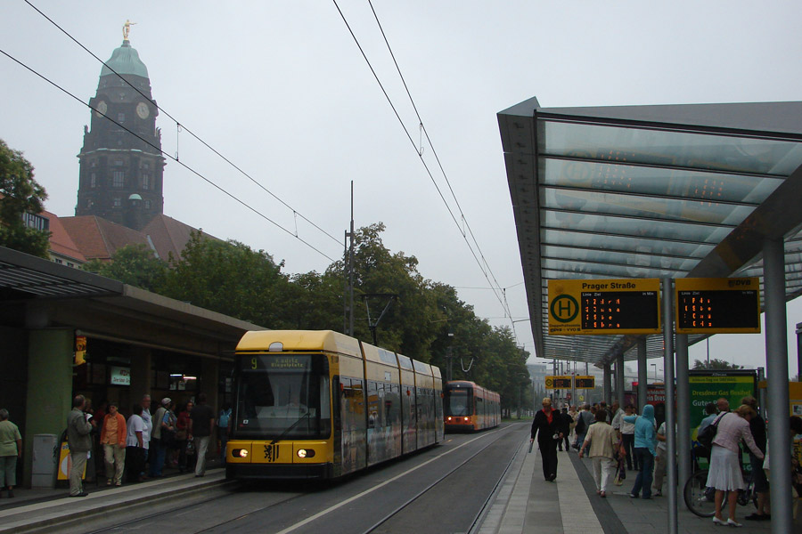 Дрезден, SachsenTram NGT 6 DD № 2545