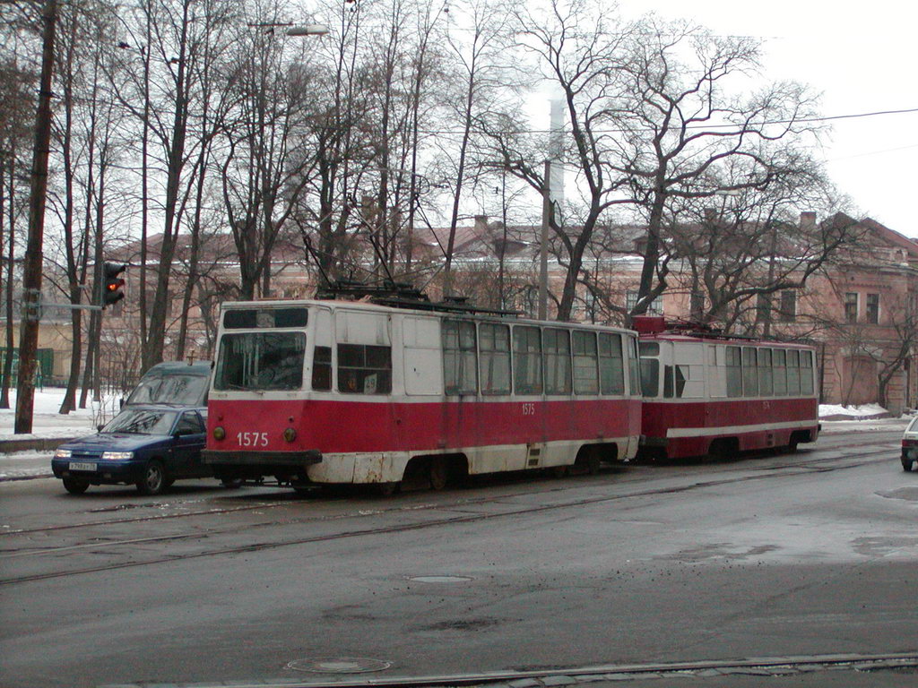 Санкт-Петербург, ЛМ-68М № 1575