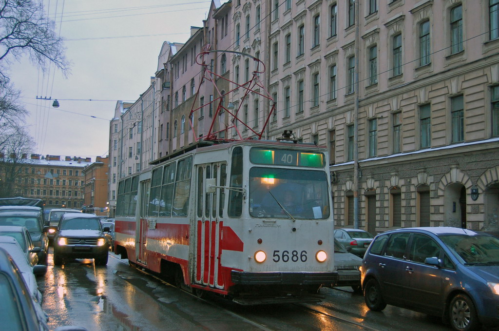 Санкт-Петербург, ЛМ-68М № 5686