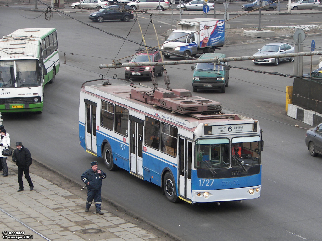 Moskva, ZiU-682G-016.02 (with double first door) Br. 1727