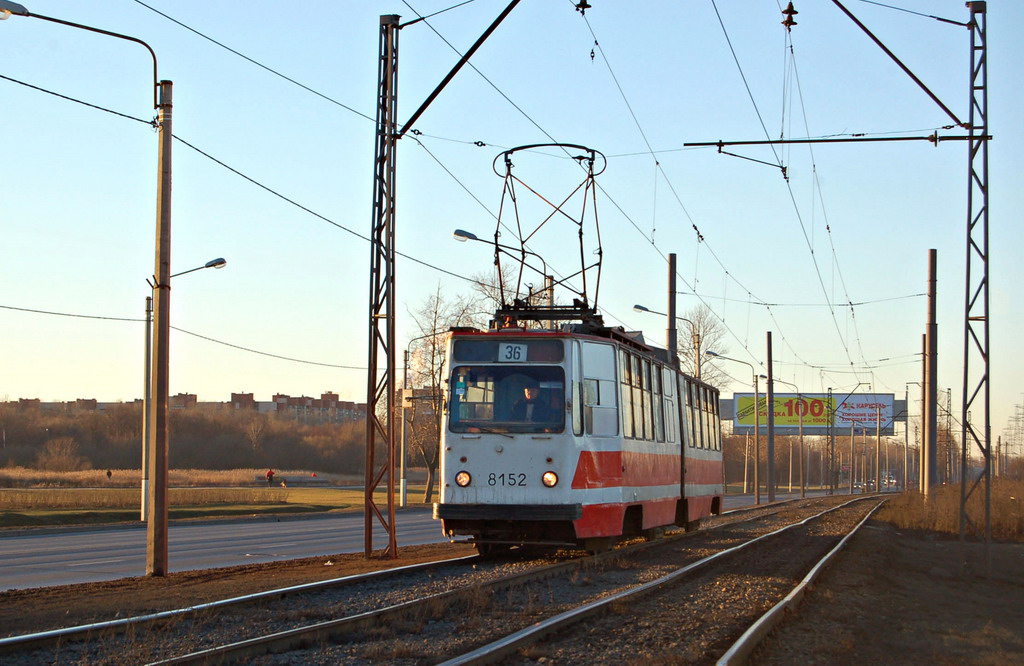 სანქტ-პეტერბურგი, LVS-86K № 8152