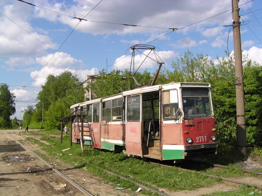Ivanovo, 71-605 (KTM-5M3) Br. 271