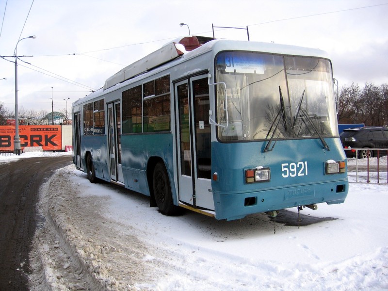 Москва, БТЗ-52761Р № 5921
