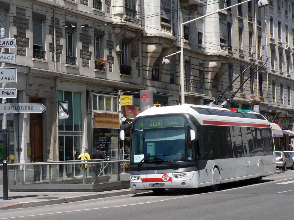 Лион, Irisbus Cristalis ETB 12 № 1815