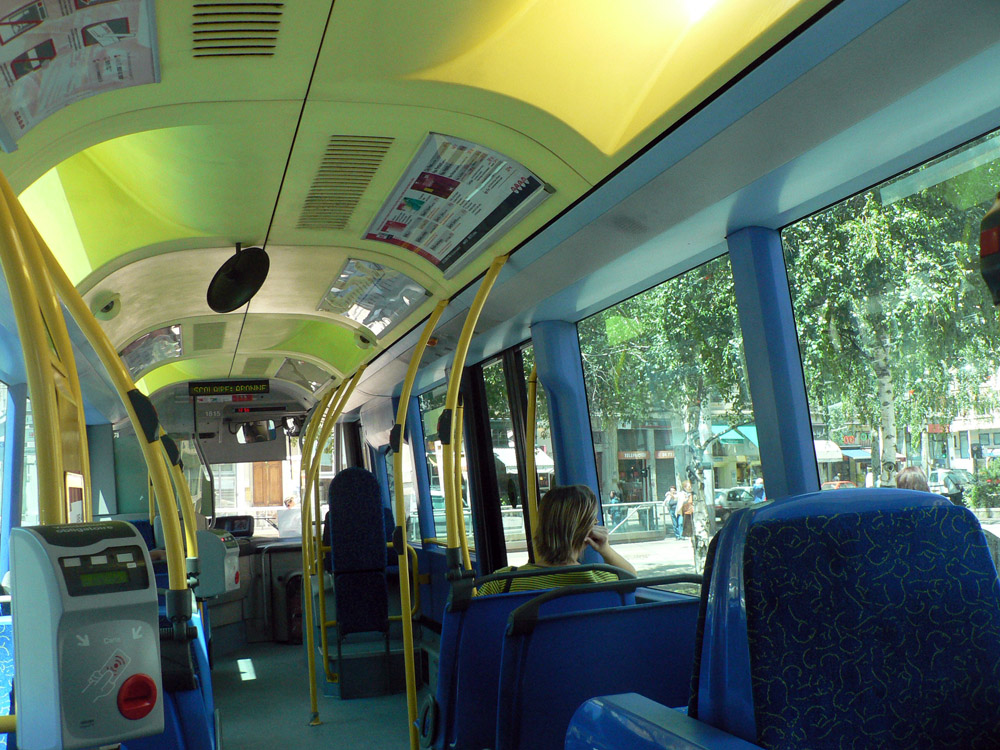 Lyon, Irisbus Cristalis ETB 12 Nr. 1815