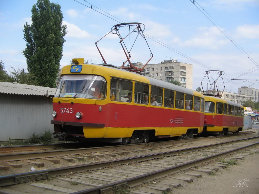 Волгоград, Tatra T3SU № 5743; Волгоград, Tatra T3SU № 5744