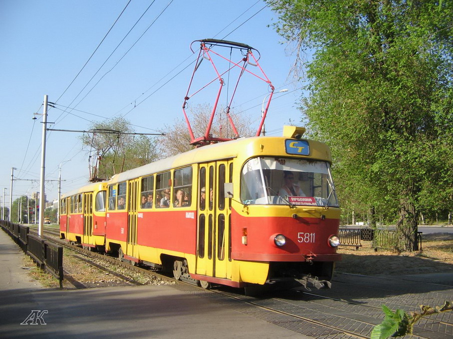 Volgograd, Tatra T3SU # 5811