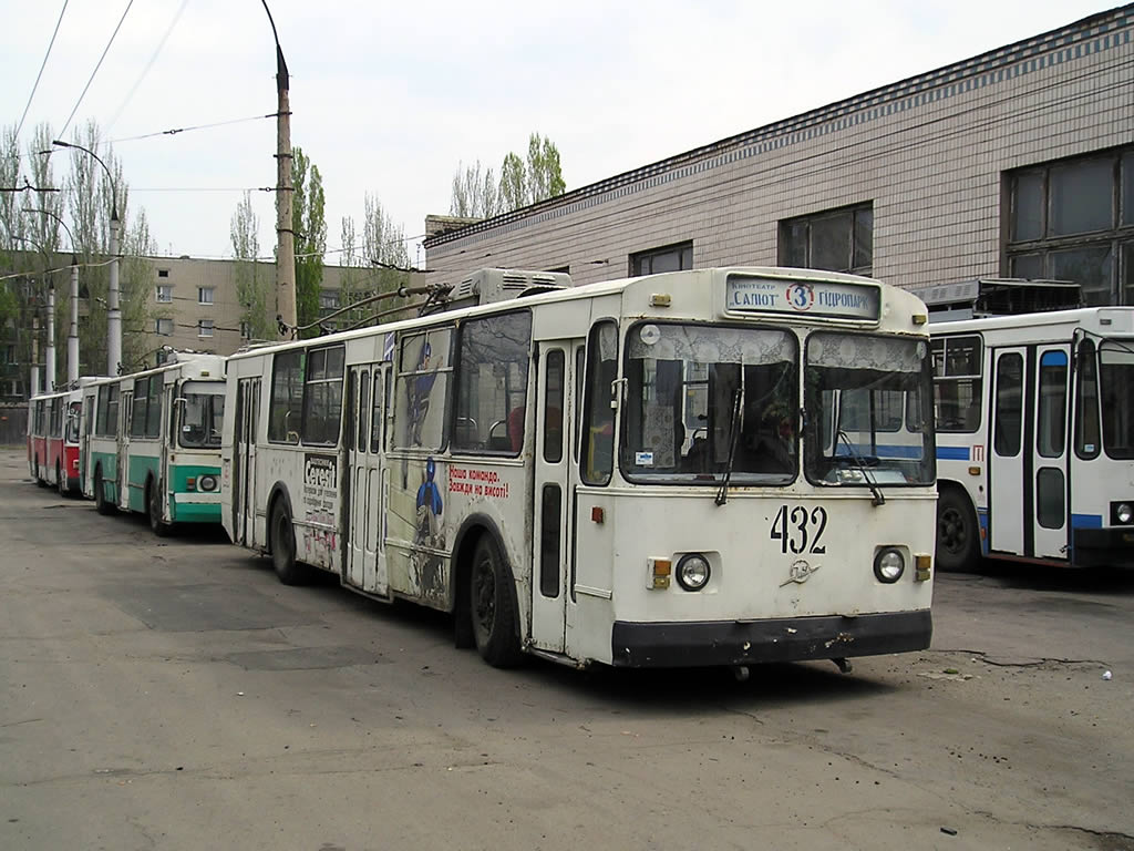 Cherson, ZiU-682V1UA Nr. 432