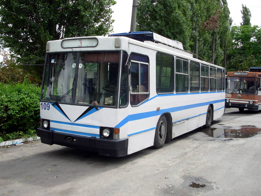 Белая Церковь, ЮМЗ Т2 № 109