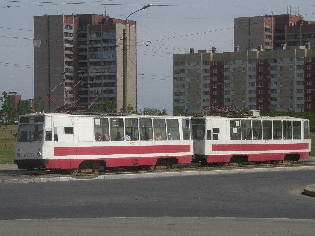 Санкт-Петербург, ЛМ-68М № 1575