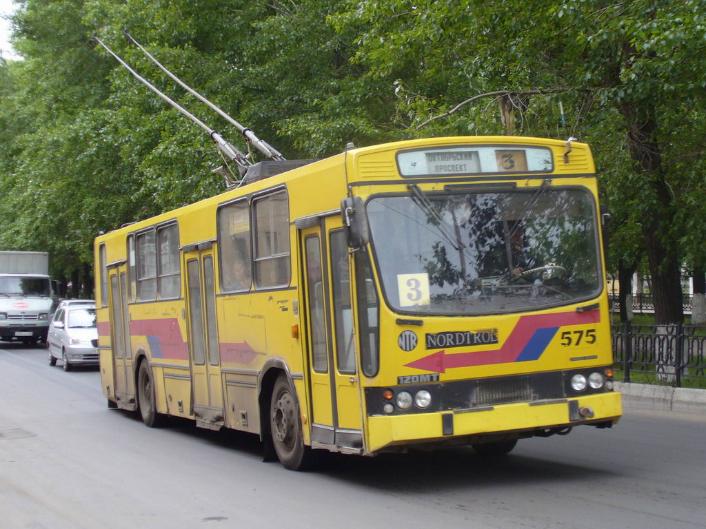 Киров, Nordtroll NTR-120MT № 575