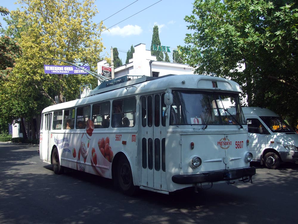 Крымский троллейбус, Škoda 9Tr24 № 5607