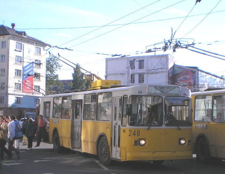 Петрозаводск, ЗиУ-682В [В00] № 240