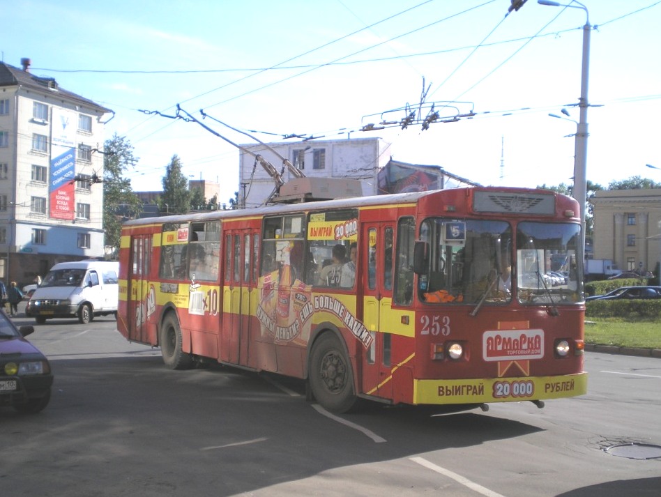 Петрозаводск, ЗиУ-682В-012 [В0А] № 253