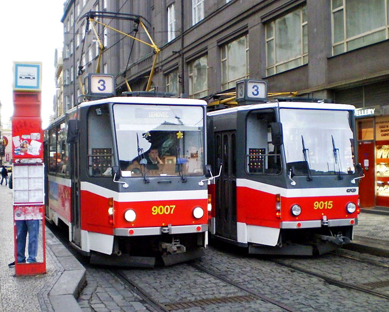 Praga, Tatra KT8D5 Nr 9007; Praga, Tatra KT8D5 Nr 9015