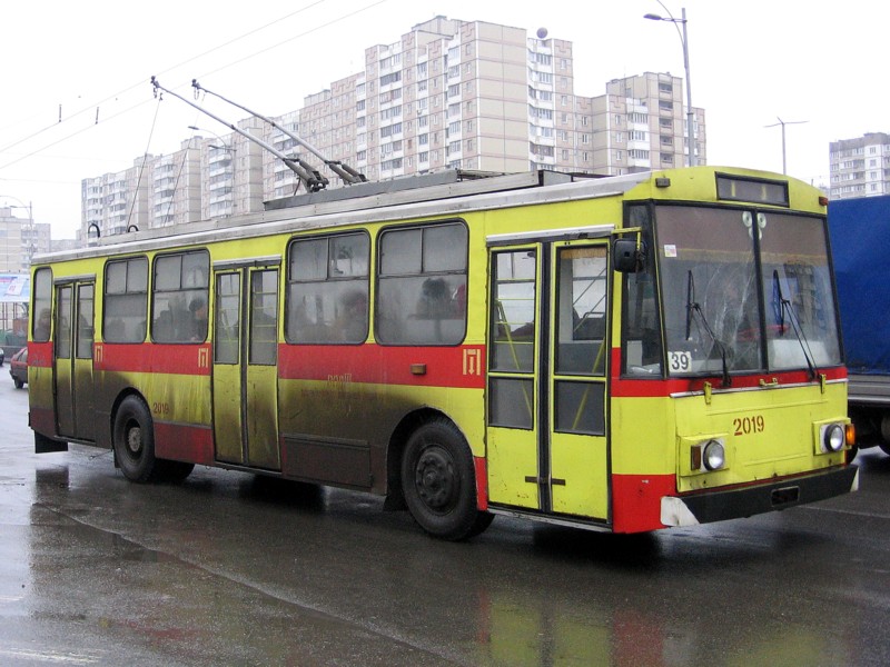 Киев, Škoda 14Tr02/6 № 2019