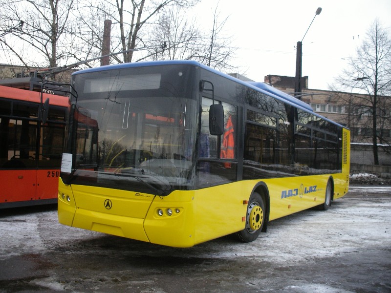 Санкт-Петербург, ЛАЗ E183D1 № 3001; Санкт-Петербург — Новые троллейбусы