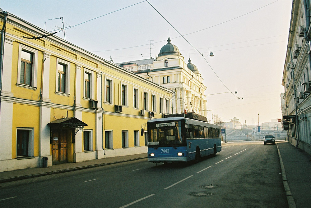 Москва, Тролза-5275.00 № 7440