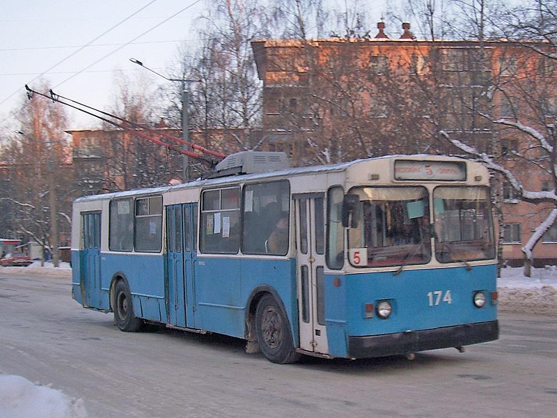 Йошкар-Ола, ЗиУ-682В № 174