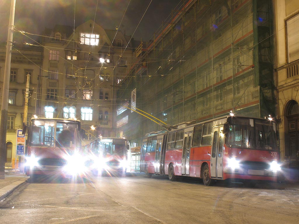 Будапешт, Ikarus 280.94 № 277