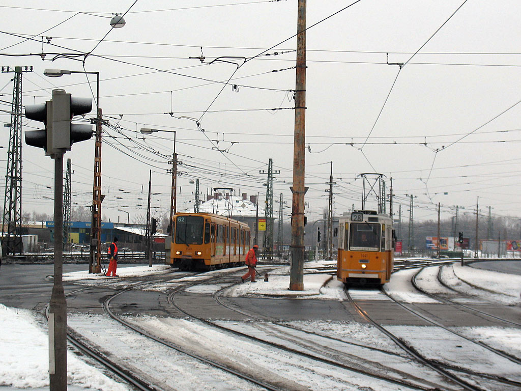 Budapest, Duewag TW6000 № 1548; Budapest, Ganz CSMG2 № 1441 Budapest, Duewag TW6000 № 1548; Budapest, Ganz CSMG2 № 1441