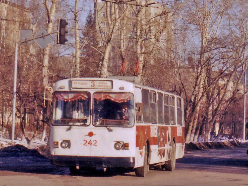 Йошкар-Ола, ЗиУ-682В-012 [В0А] № 242