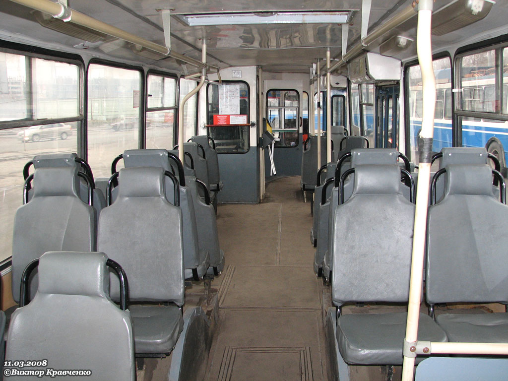 Москва, ЗиУ-682ГМ1 (с широкой передней дверью) № 2700