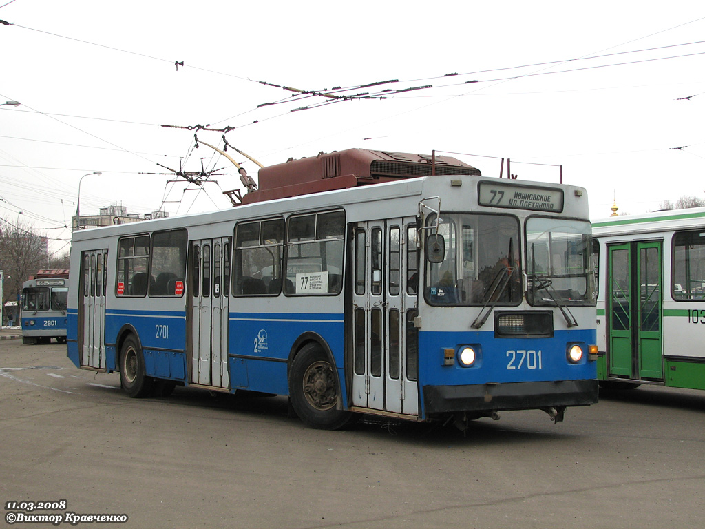 Москва, ЗиУ-682ГМ1 (с широкой передней дверью) № 2701 Москва, ЗиУ-682ГМ1 (с широкой передней дверью) № 2701