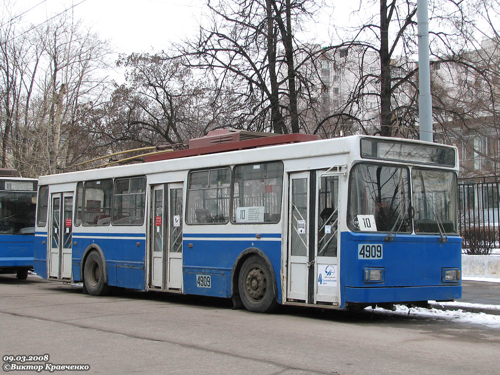 Москва, ВМЗ-5298.00 (ВМЗ-375) № 4909