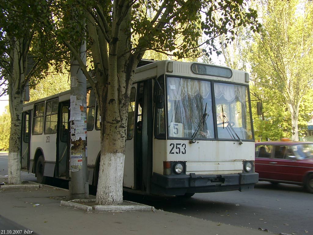 Макеевка, ЮМЗ Т2 № 253