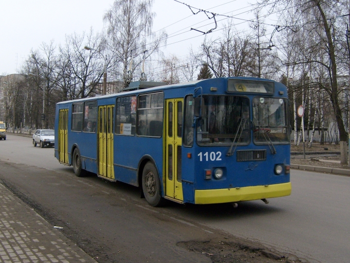 Брянск, ЗиУ-682Г-016 (012) № 1102