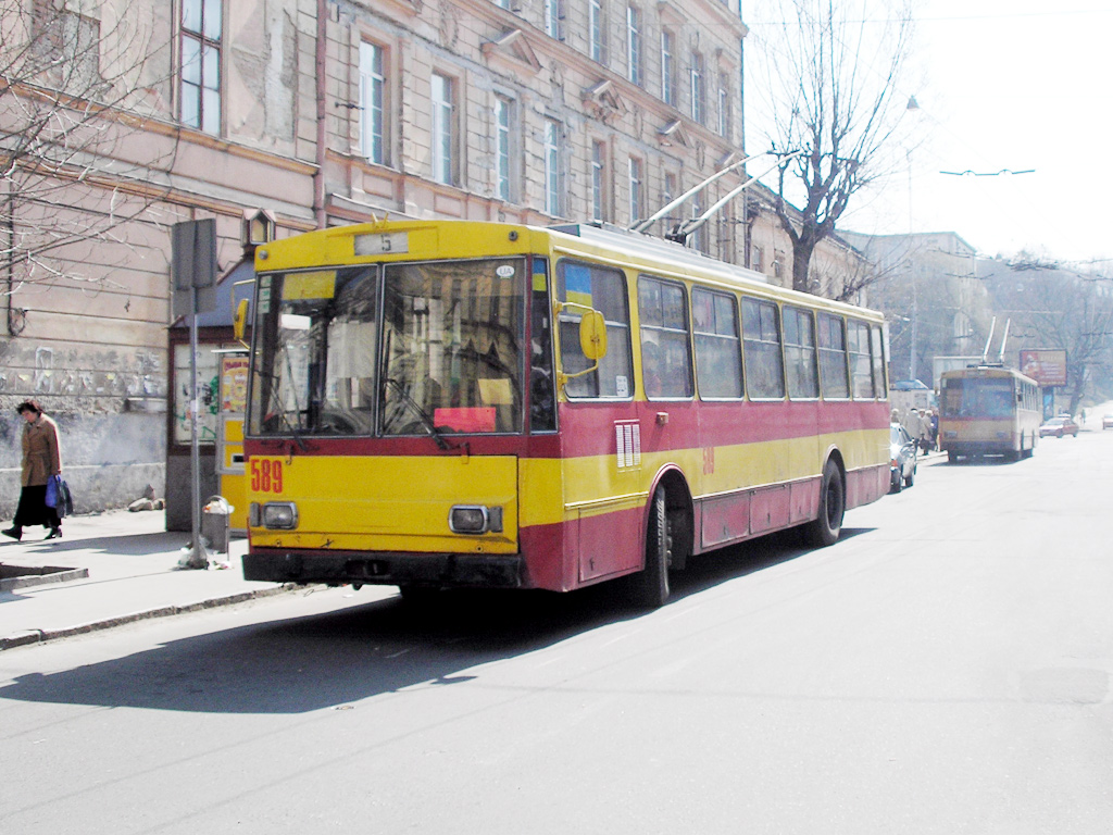 Львов, Škoda 14Tr11/6 № 589