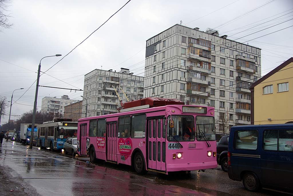 Москва, ЗиУ-682ГМ1 (с широкой передней дверью) № 4446