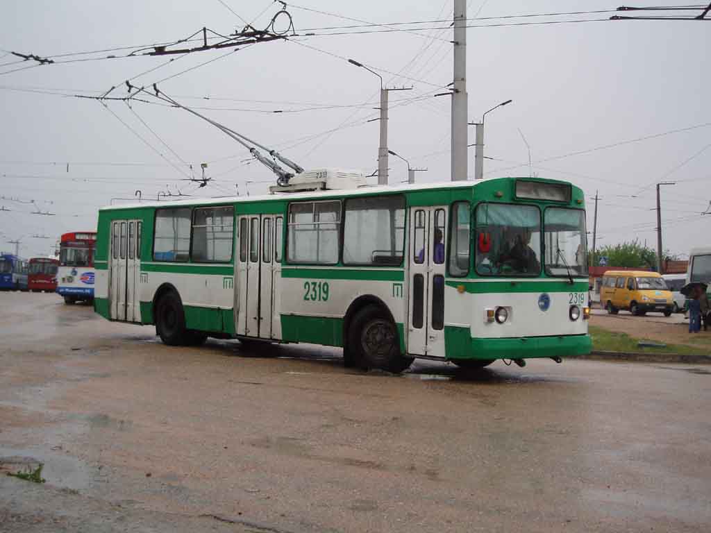 Севастополь, ЗиУ-682В [В00] № 2319