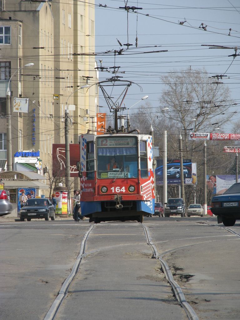特维尔, 71-608K # 164; 特维尔 — Streetcar lines: Central district