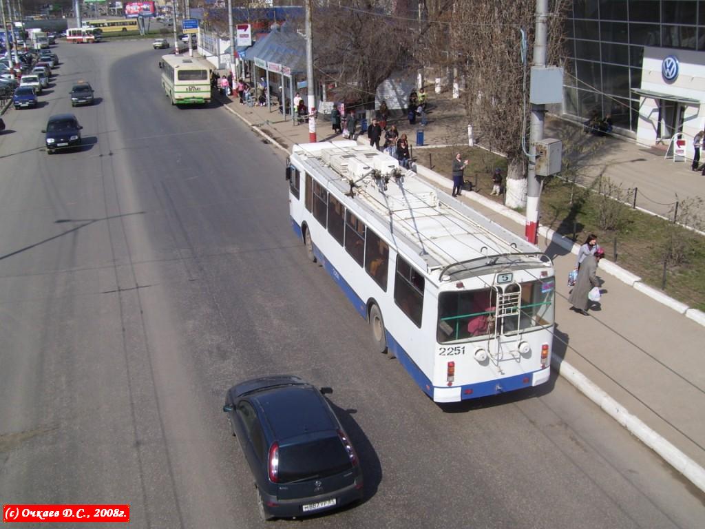 Саратов, ЗиУ-682Г-016.02 № 2251