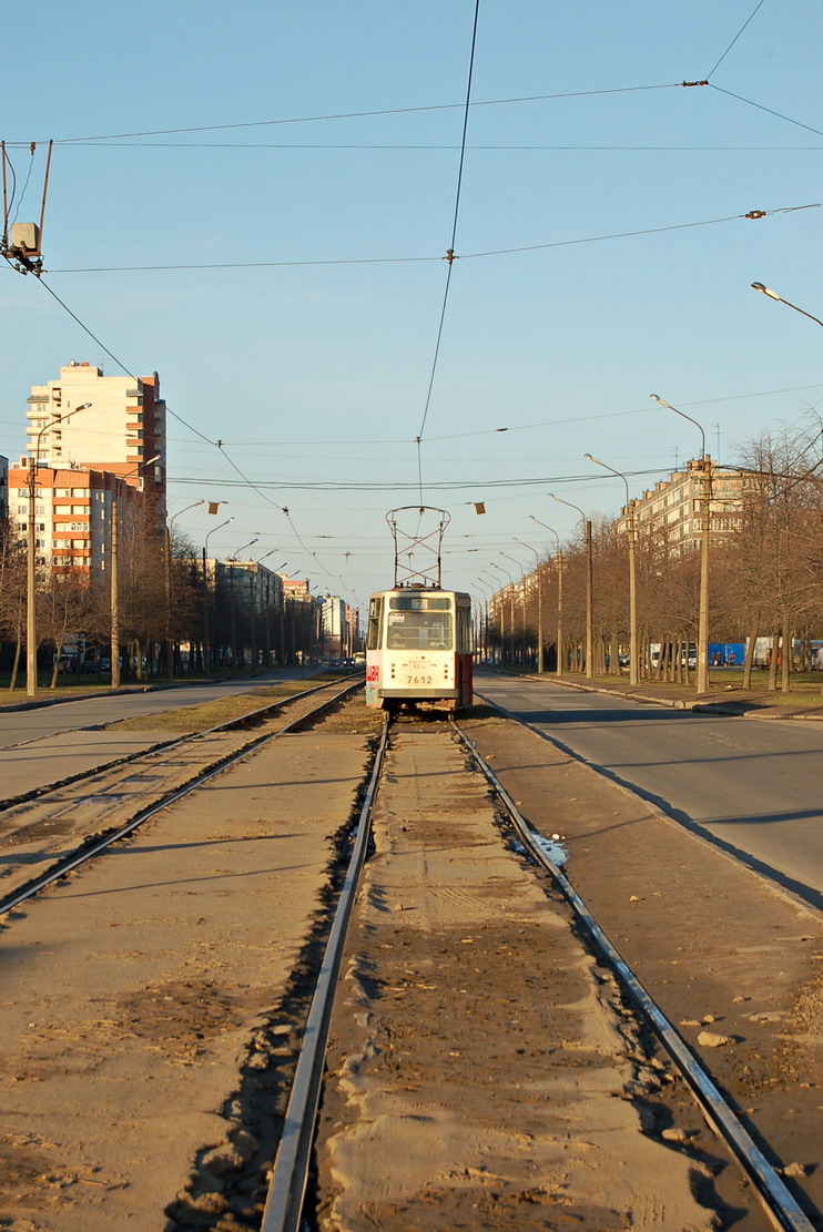 Saint-Pétersbourg — Tram lines and infrastructure