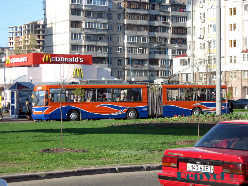 Киев, Киев-12.03 № 4033
