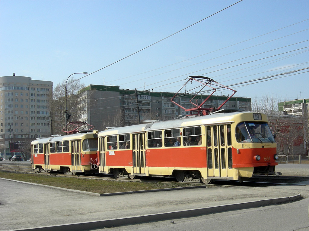 Екатеринбург, Tatra T3SU № 666