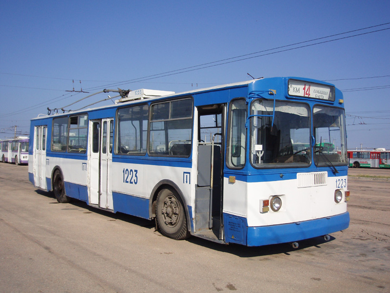 Севастополь, ЗиУ-682Г [Г00] № 1223