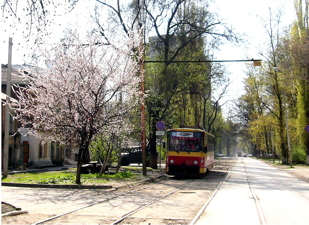 Ростов-на-Дону, Tatra T6B5SU № 825