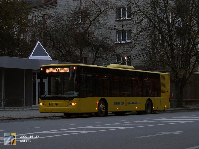 Ternopil, LAZ E183D1 č. 145