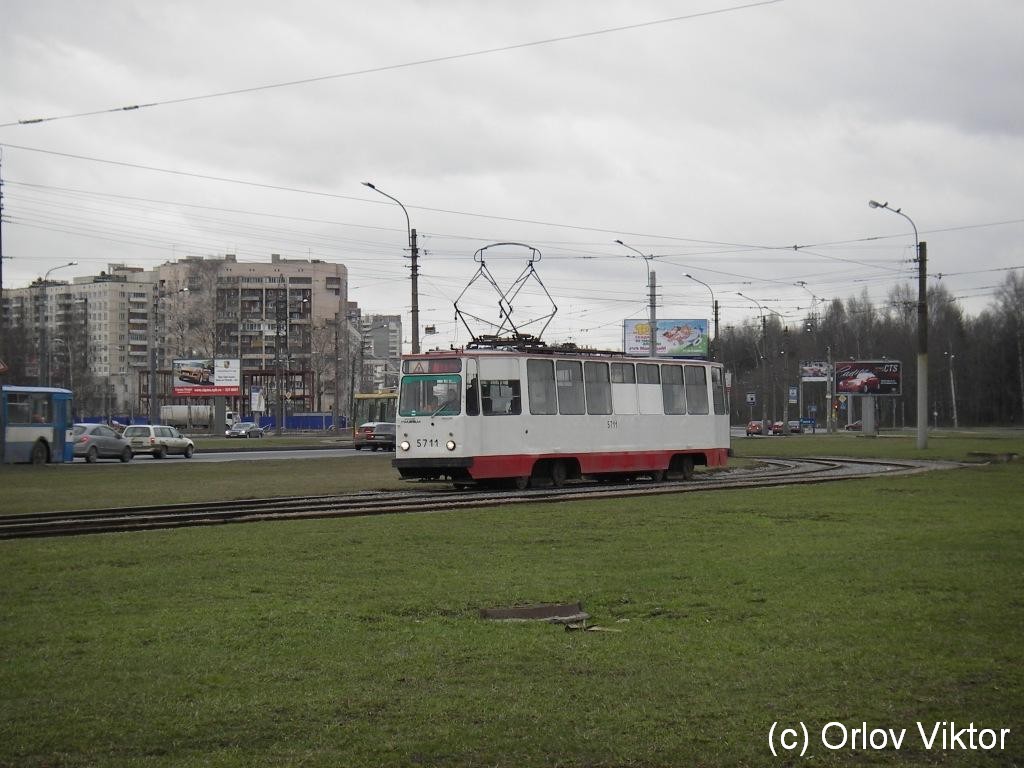 Sankt Peterburgas, LM-68M nr. 5711