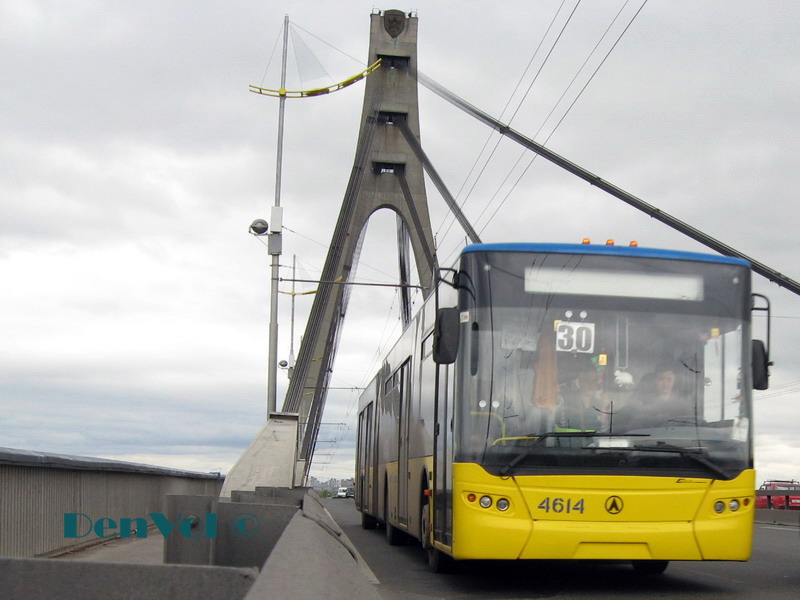 Киев, ЛАЗ E301D1 № 4614
