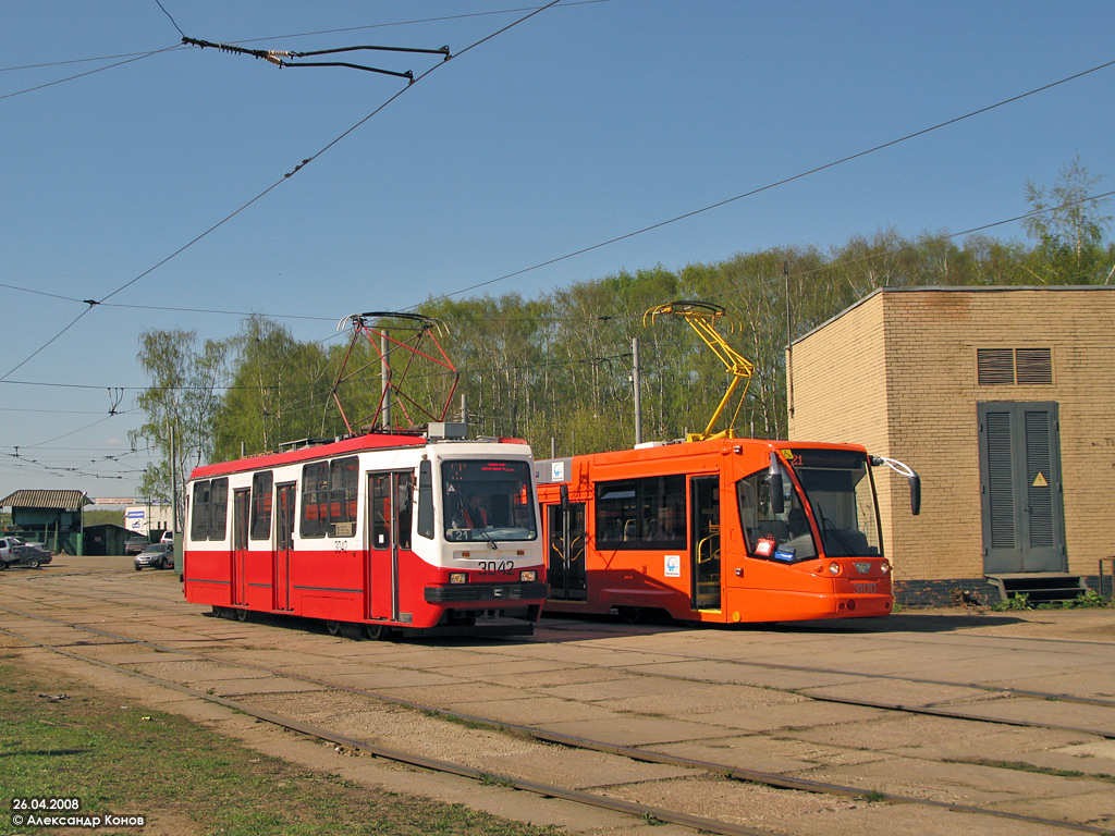 Москва, 71-134А (ЛМ-99АЭ) № 3042; Москва, 71-630 № 3100