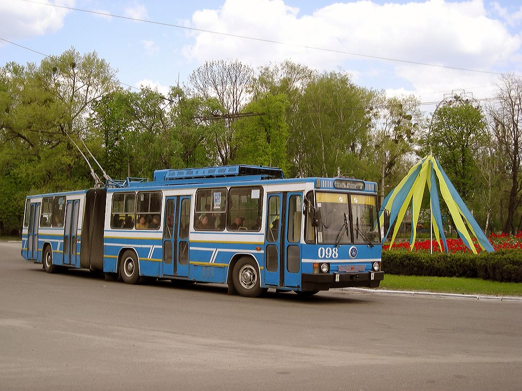 Белая Церковь, ЮМЗ Т1 № 098